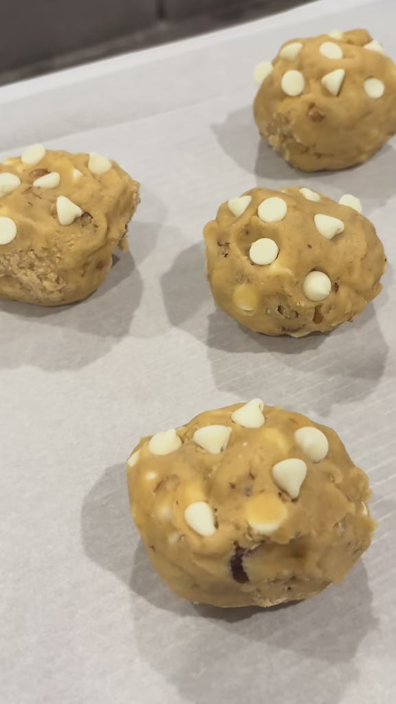 White Chocolate Chip & Walnut